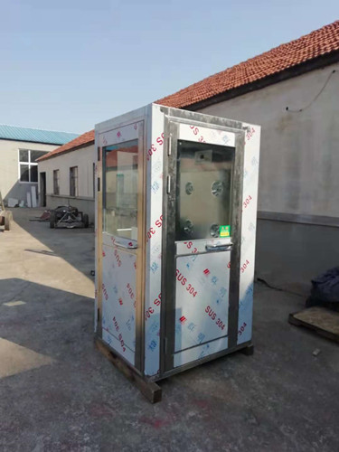 風(fēng)淋機由哪幾種配件組成？具有什么特點